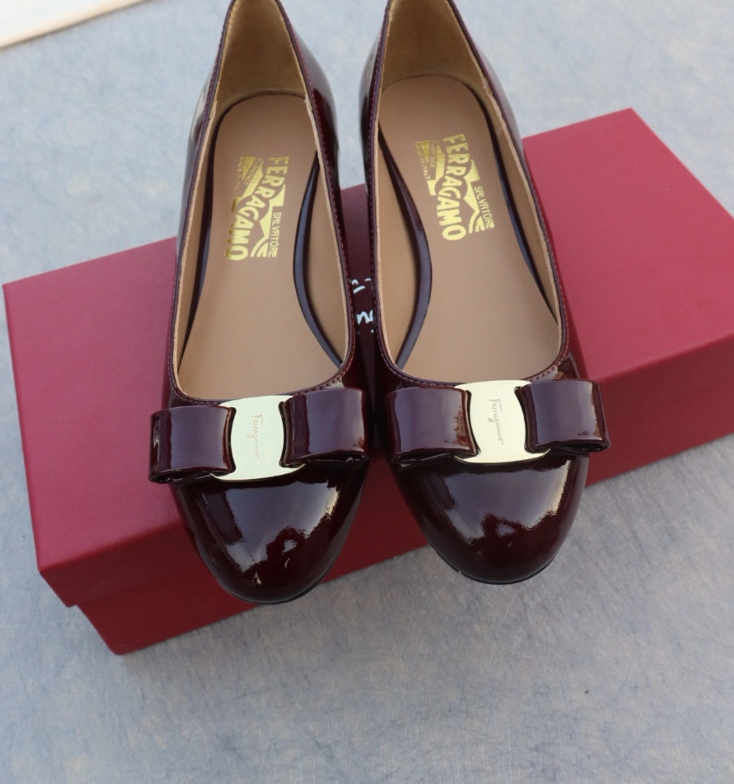Salvatore Ferragamo Flat Shoes For Women Popular 2024