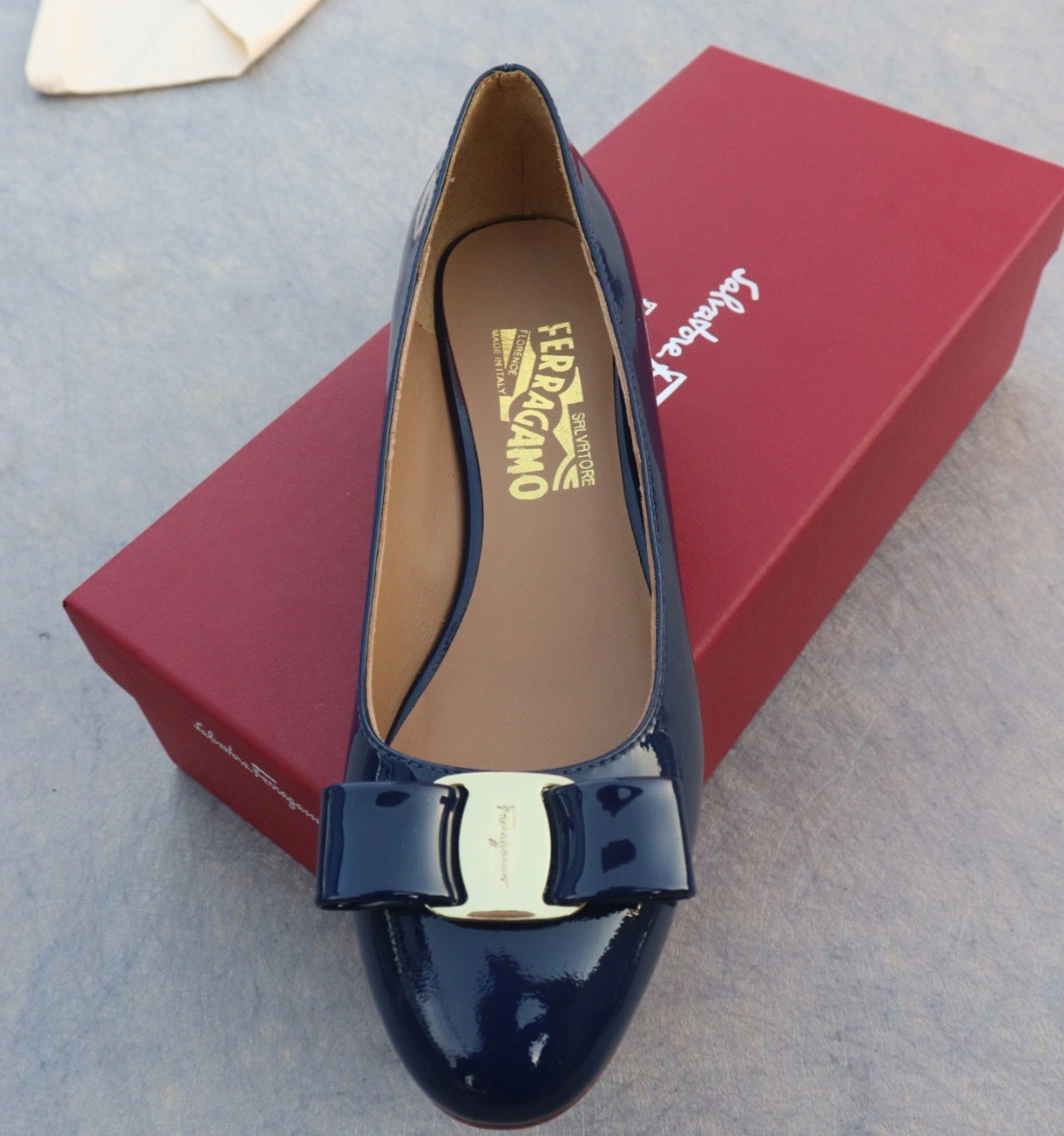 Salvatore Ferragamo Flat Shoes For Women Sleek 8475