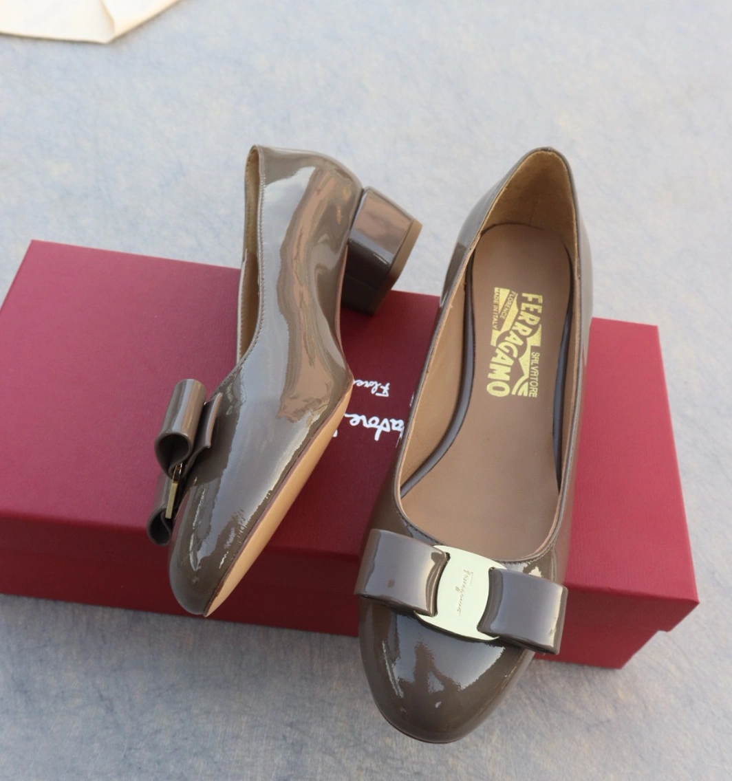 Salvatore Ferragamo Flat Shoes For Women Vibrant 7865