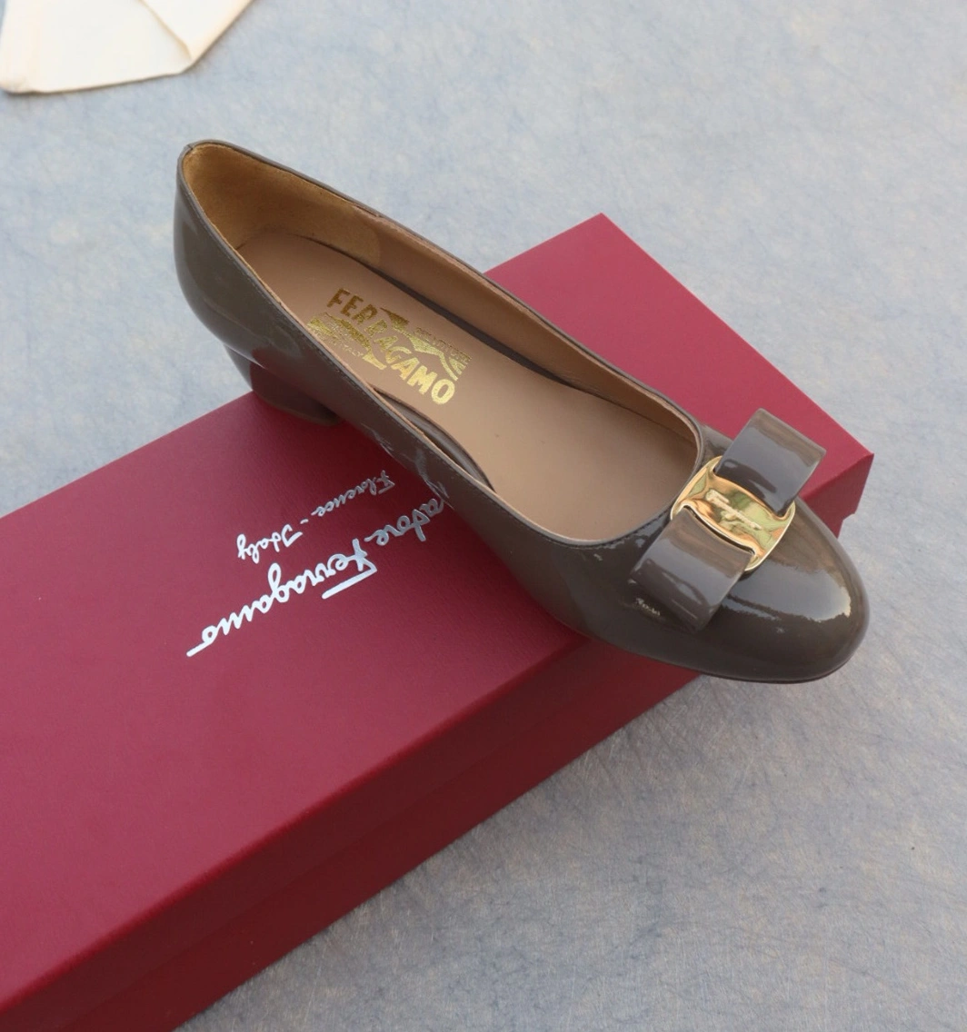 Salvatore Ferragamo Flat Shoes For Women Vibrant 7865