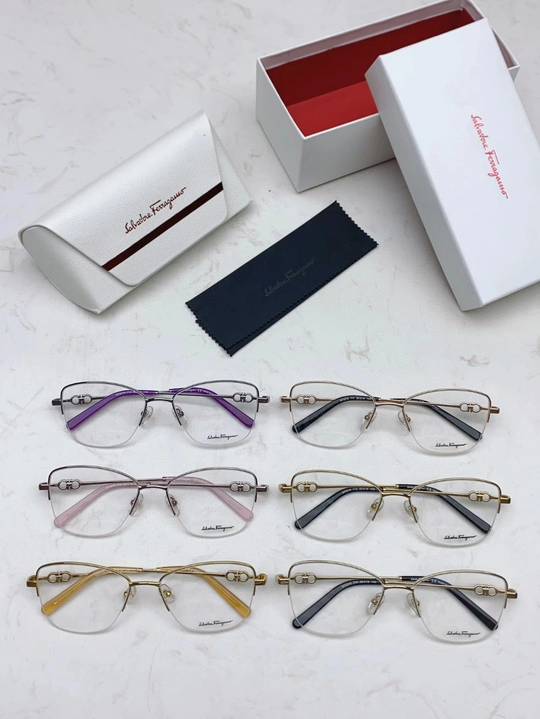 Salvatore Ferragamo Goggles Classic 7153