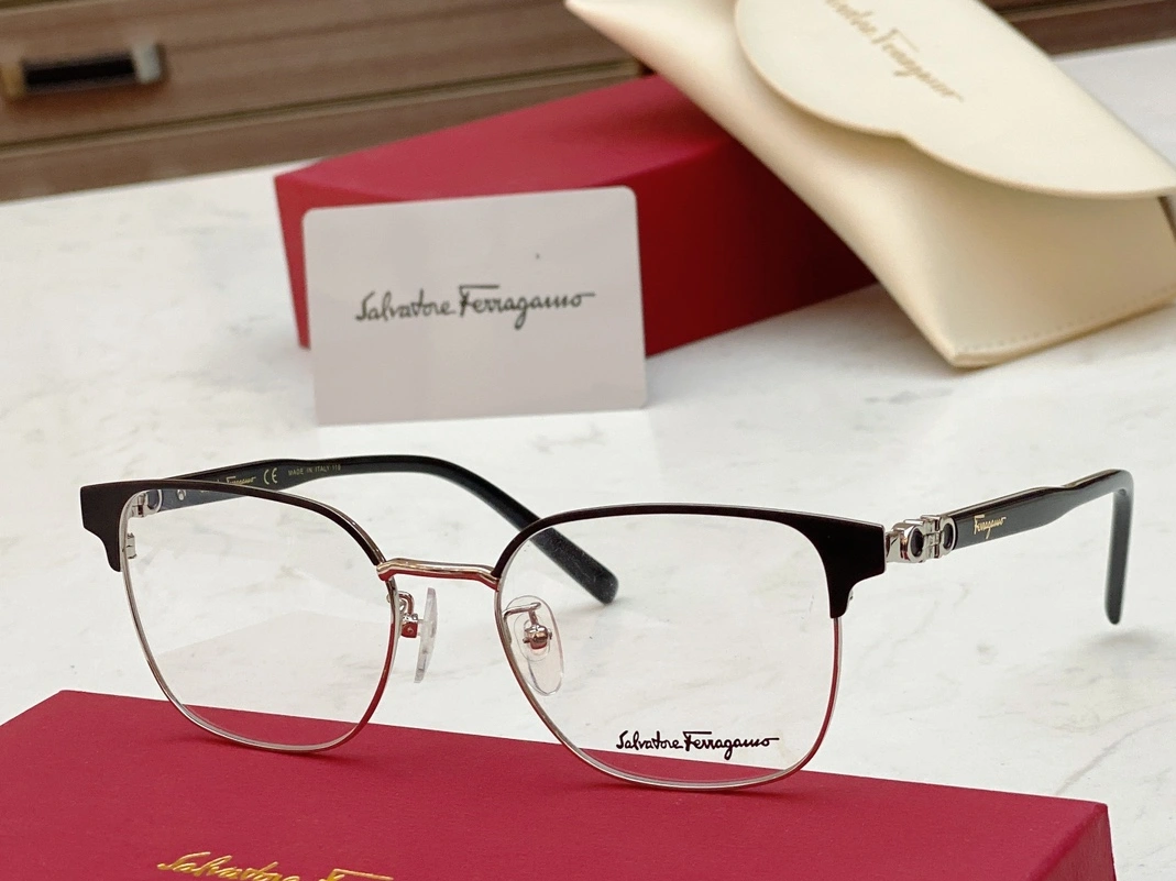 Salvatore Ferragamo Goggles Durable 4234
