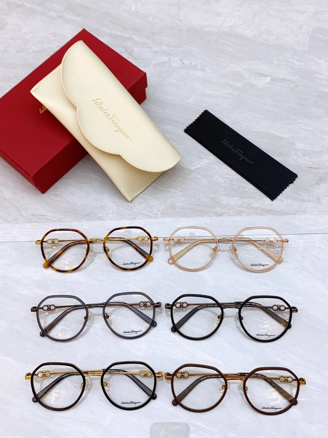 Salvatore Ferragamo Goggles Efficient 5536