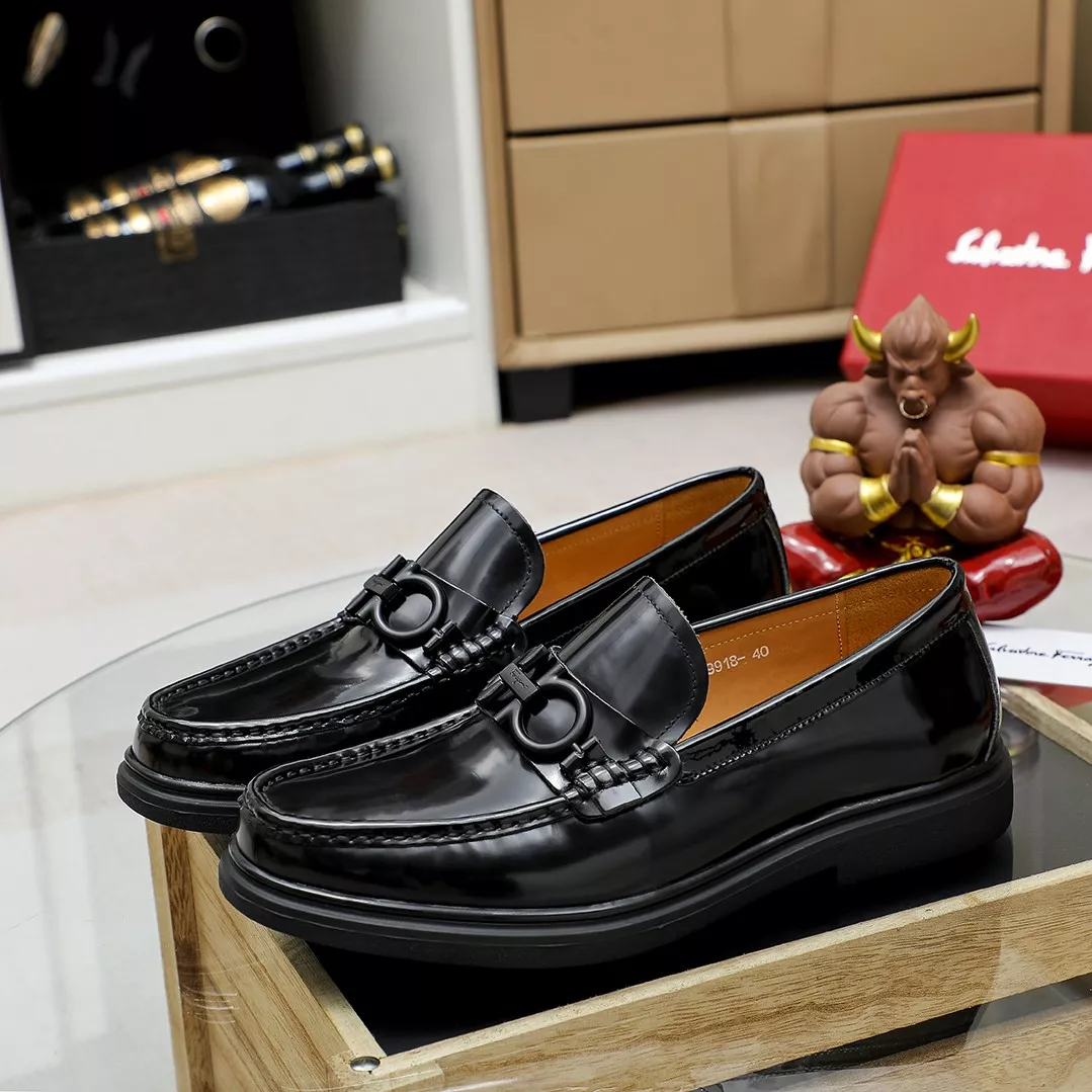 Salvatore Ferragamo Leather Shoes For Men Affordable 7401