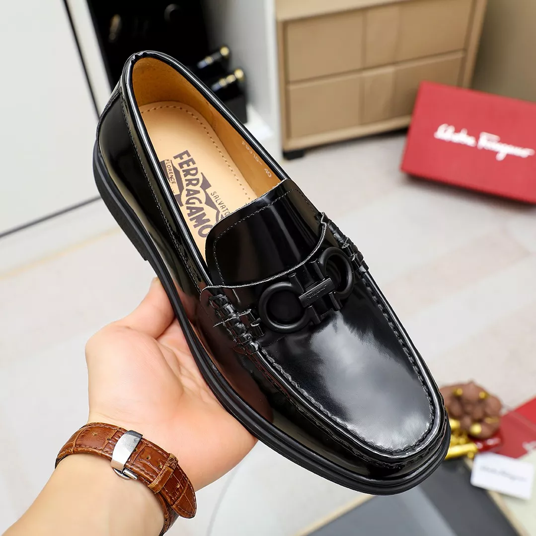 Salvatore Ferragamo Leather Shoes For Men Affordable 7401