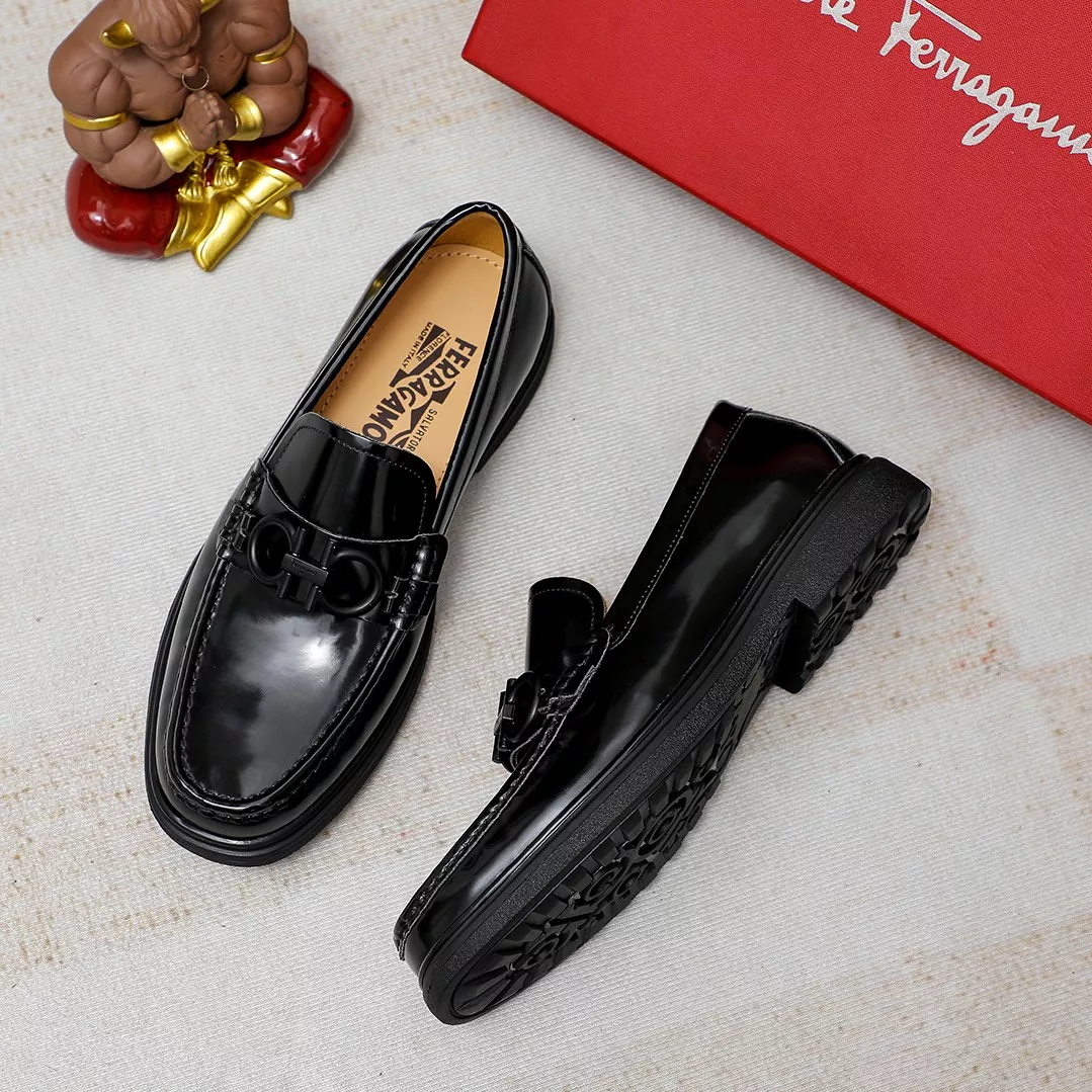Salvatore Ferragamo Leather Shoes For Men Affordable 7401