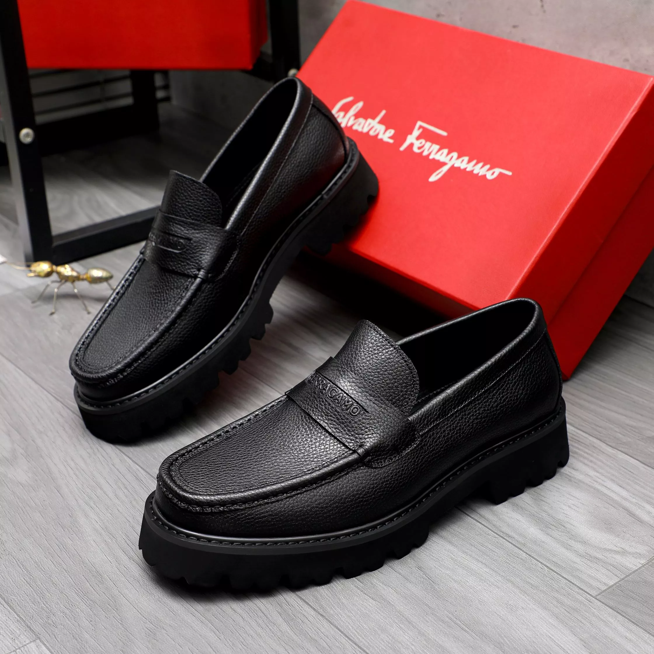 Salvatore Ferragamo Leather Shoes For Men Comfortable 5981