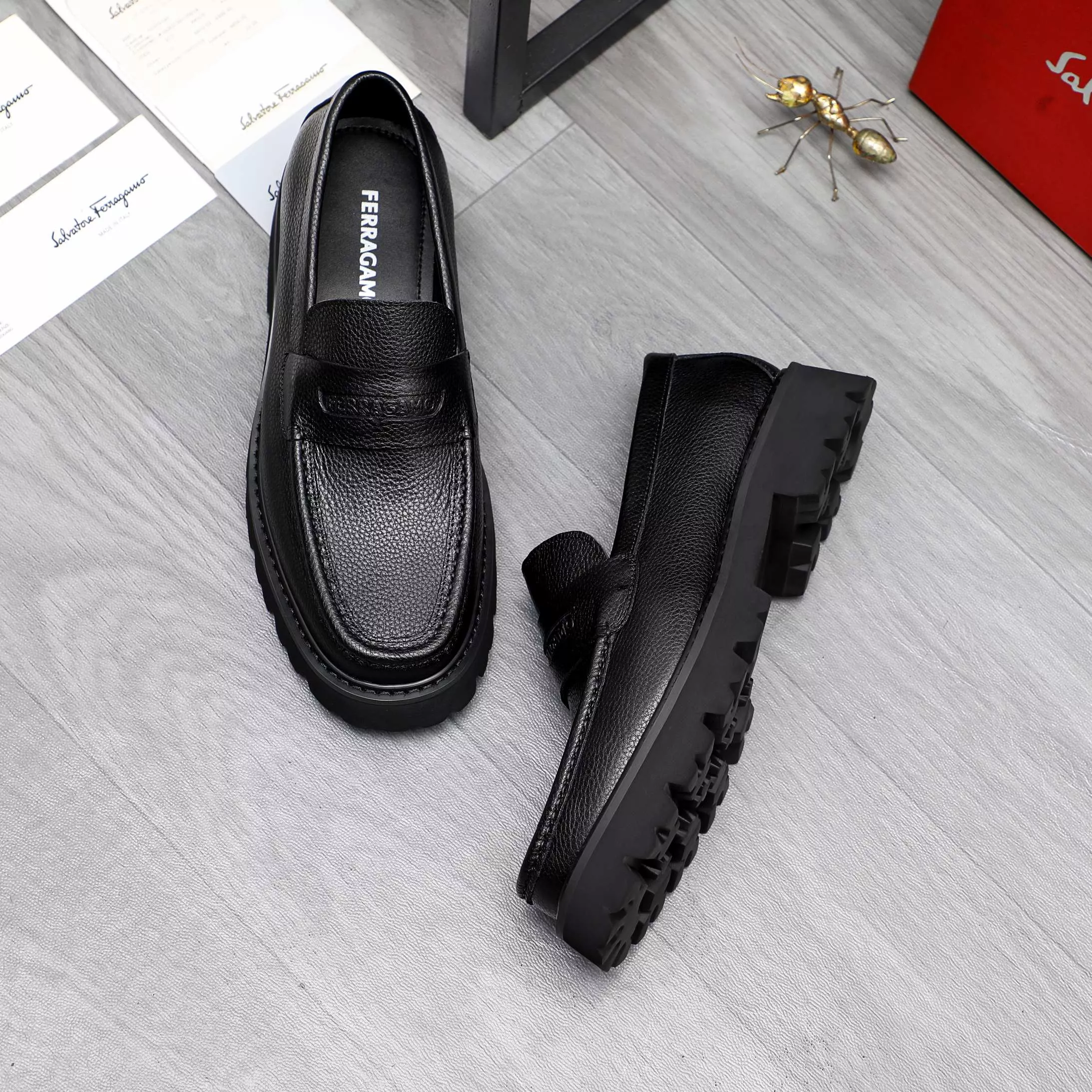 Salvatore Ferragamo Leather Shoes For Men Comfortable 5981