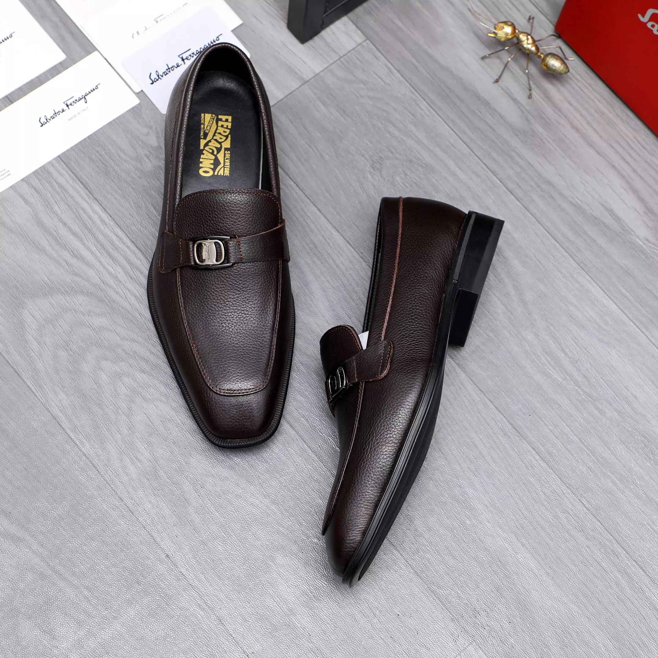 Salvatore Ferragamo Leather Shoes For Men Comfortable 891