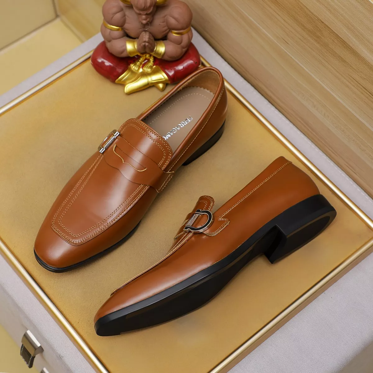 Salvatore Ferragamo Leather Shoes For Men EasyMatch 5133