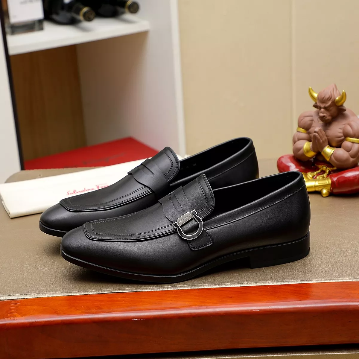Salvatore Ferragamo Leather Shoes For Men Efficient 8792