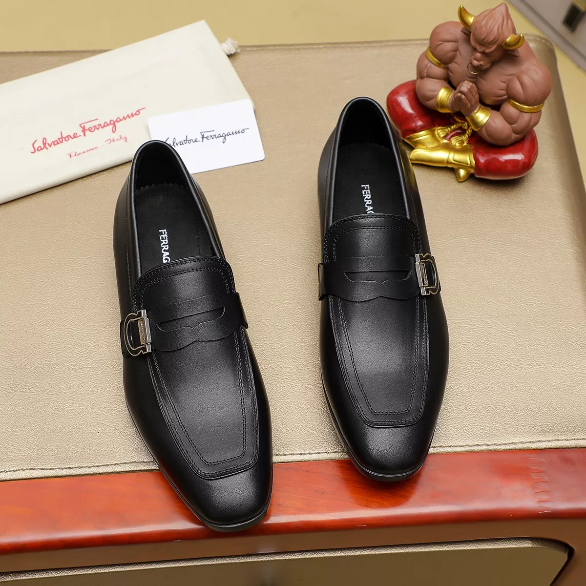 Salvatore Ferragamo Leather Shoes For Men Efficient 8792