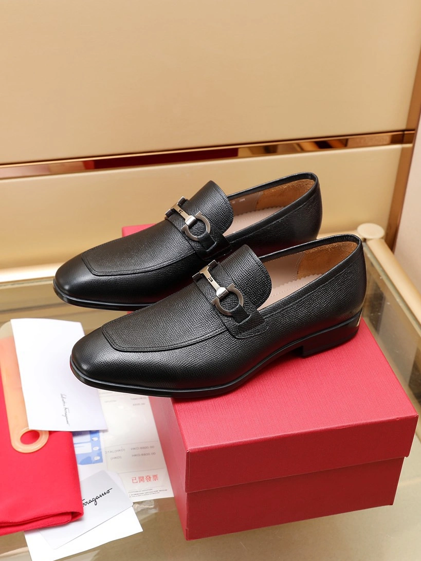 Salvatore Ferragamo Leather Shoes For Men Fashionable 264