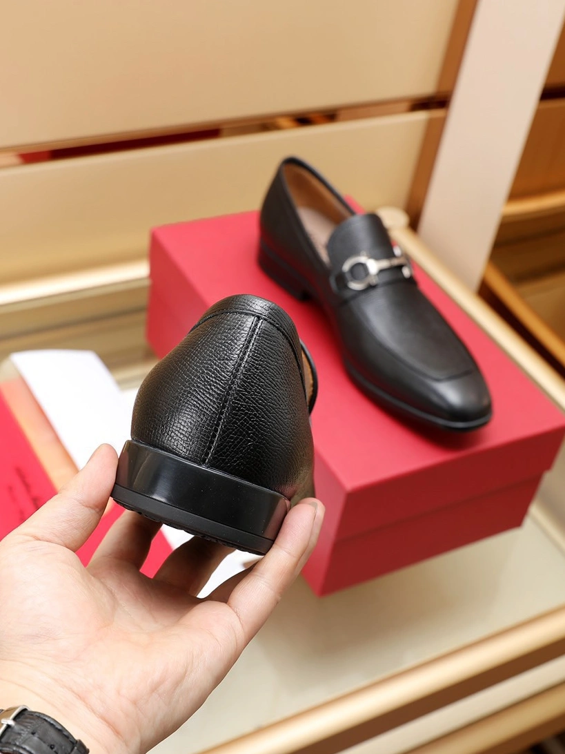 Salvatore Ferragamo Leather Shoes For Men Fashionable 264