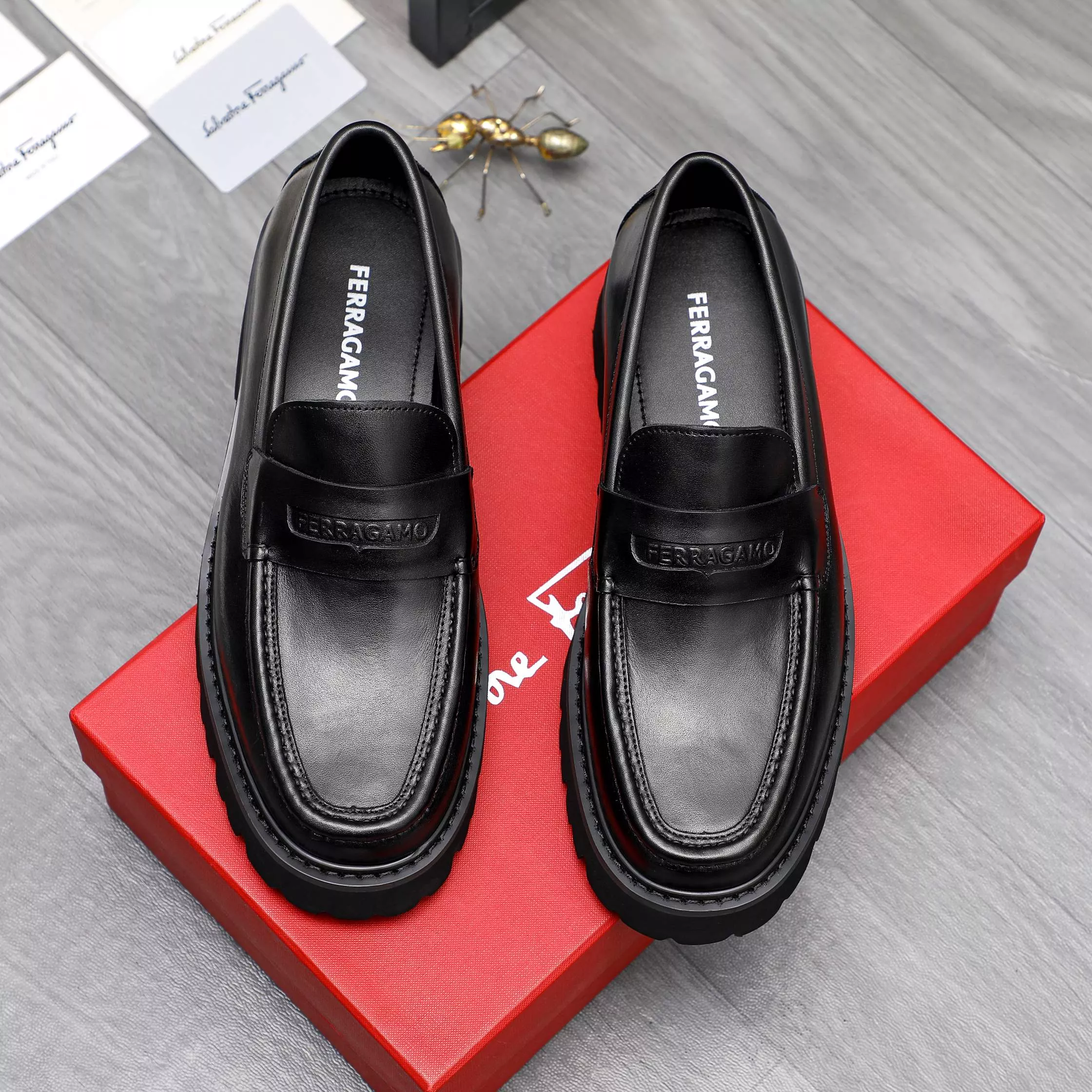 Salvatore Ferragamo Leather Shoes For Men Functional 3115