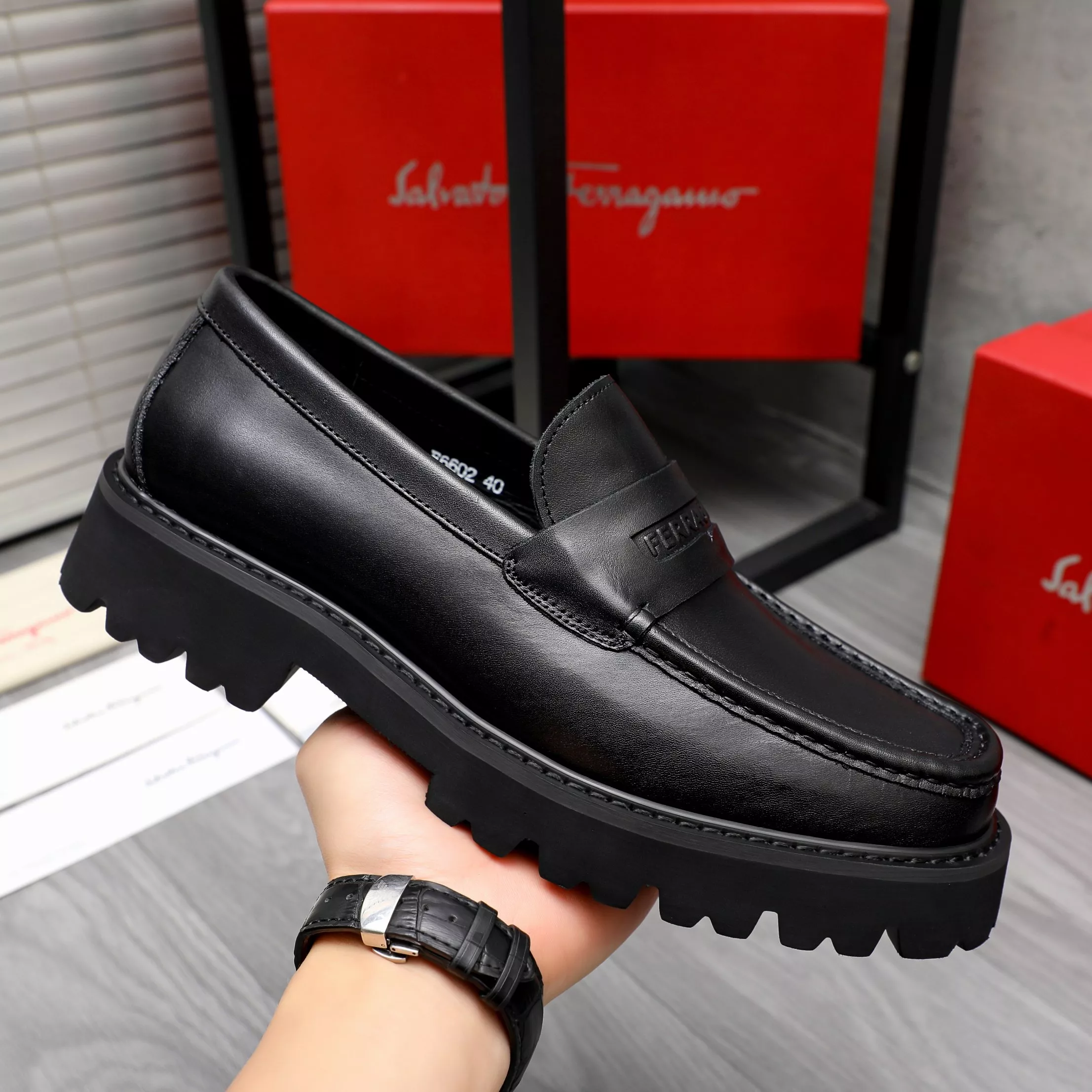 Salvatore Ferragamo Leather Shoes For Men Functional 3115