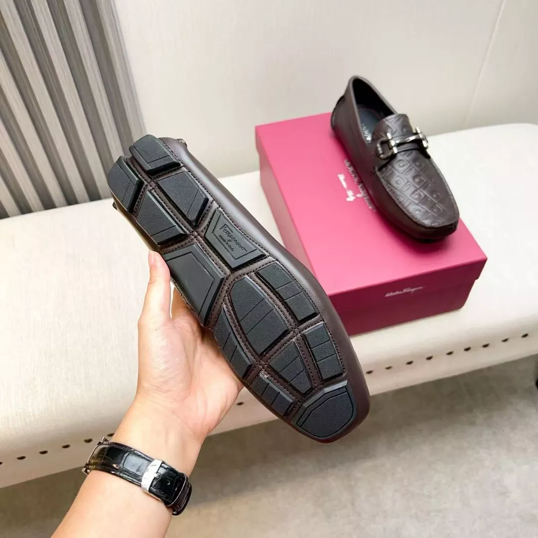 Salvatore Ferragamo Leather Shoes For Men Functional 5031