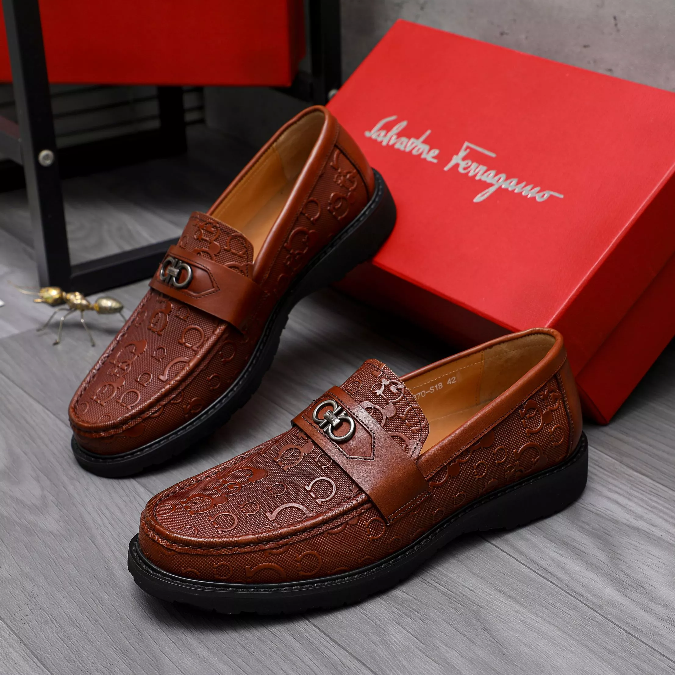 Salvatore Ferragamo Leather Shoes For Men GoAnywhere 9017