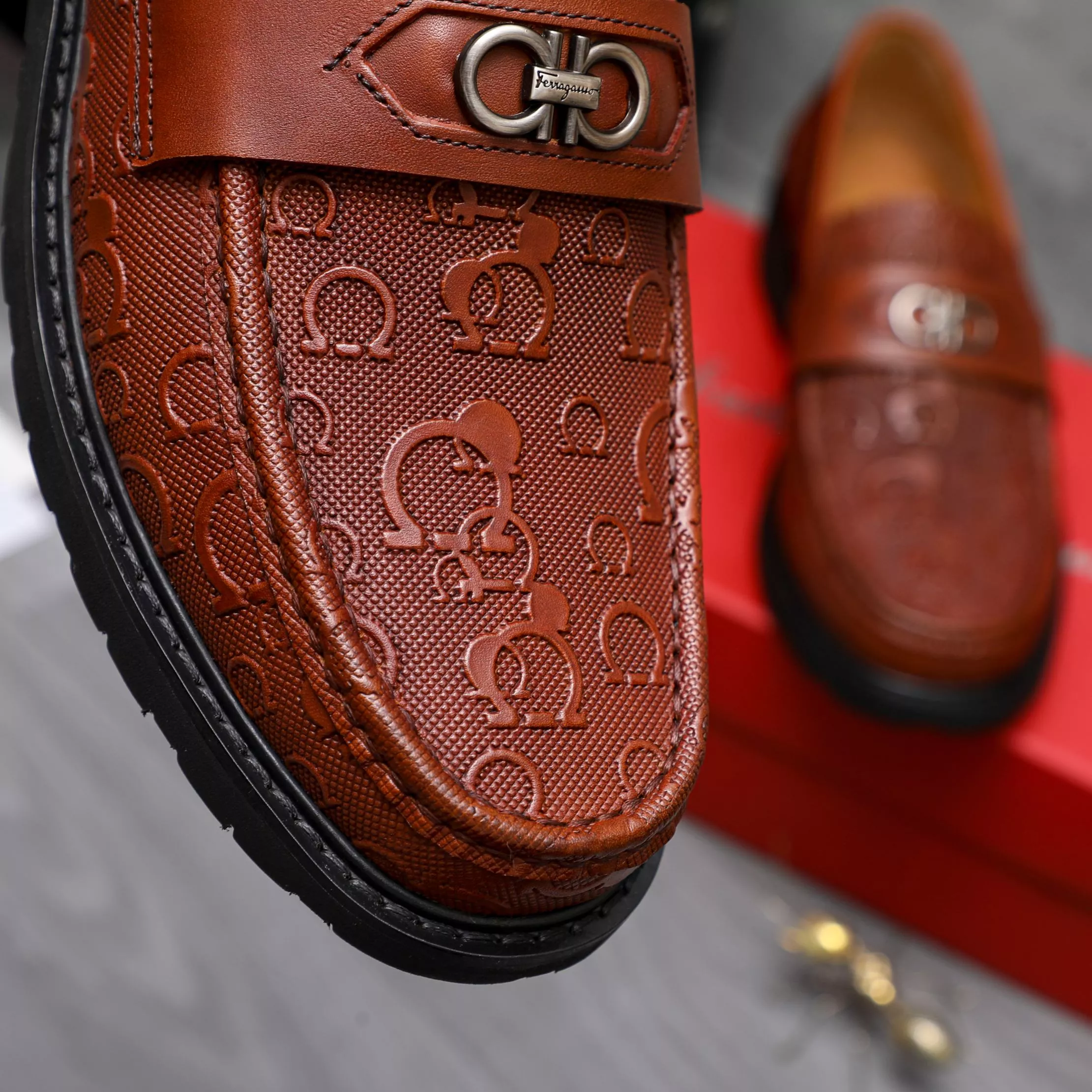 Salvatore Ferragamo Leather Shoes For Men GoAnywhere 9017