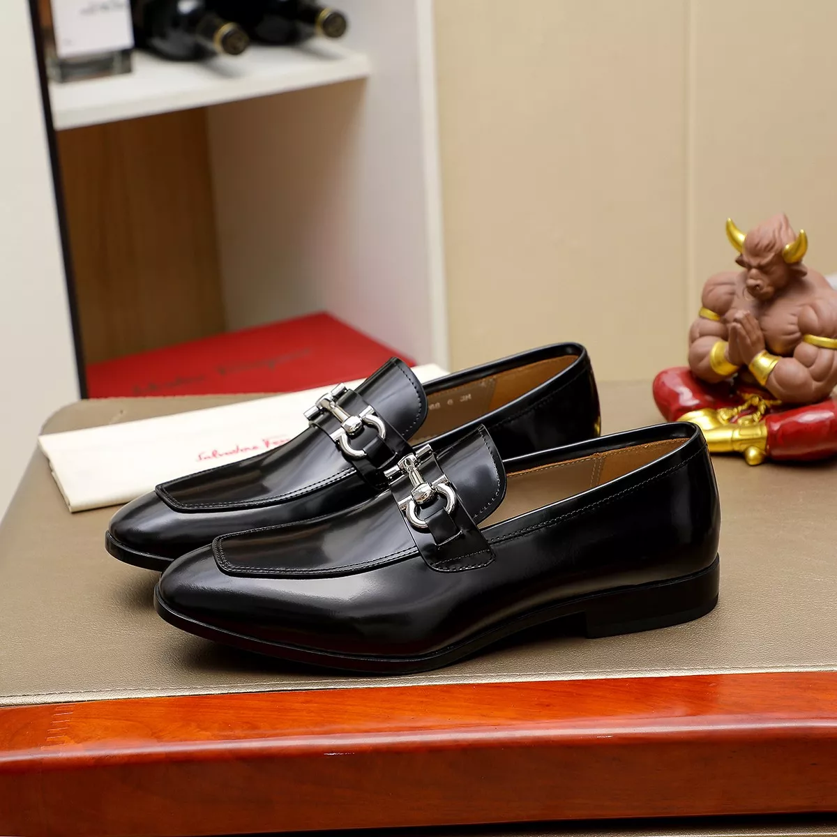 Salvatore Ferragamo Leather Shoes For Men Modern 4176