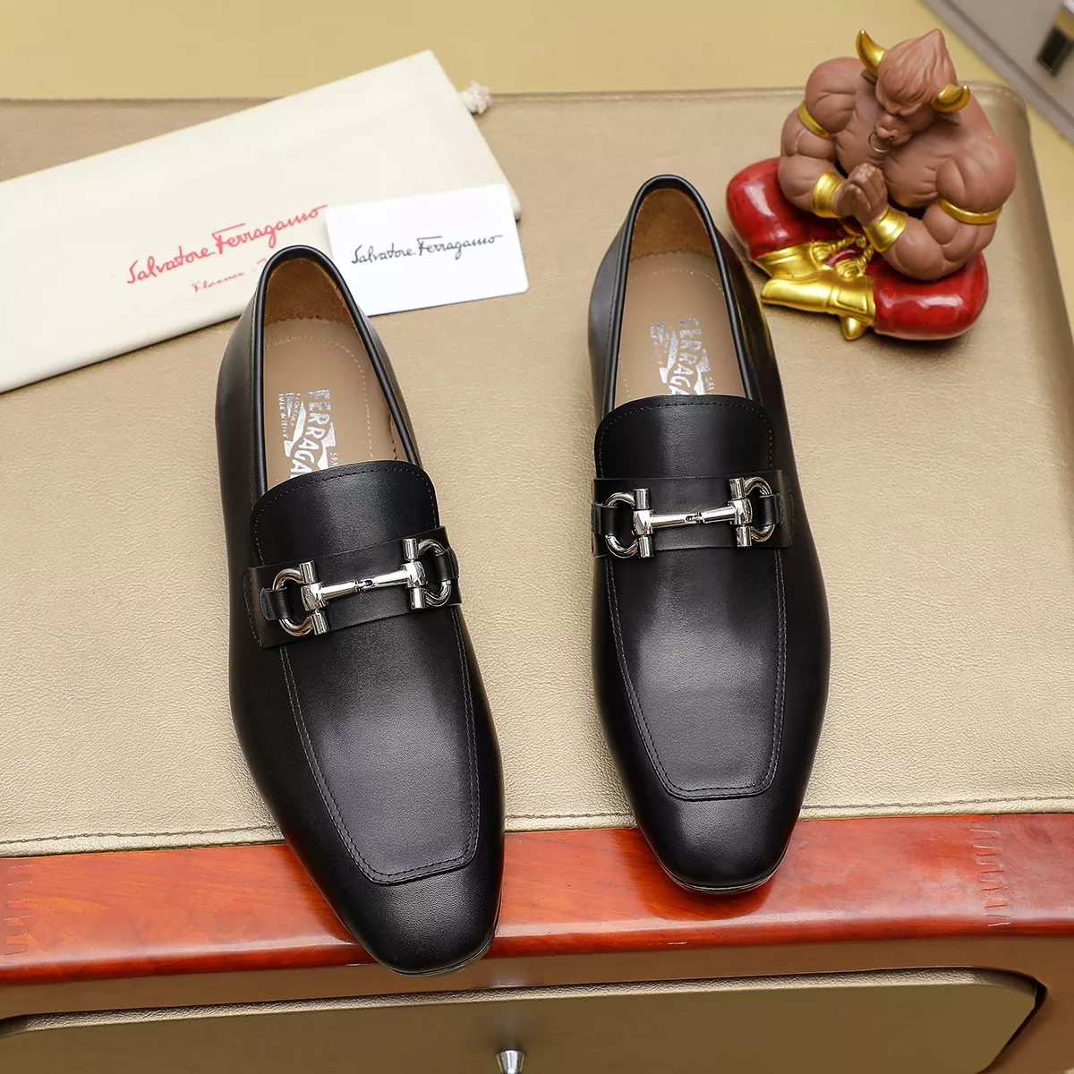 Salvatore Ferragamo Leather Shoes For Men Refined 8565