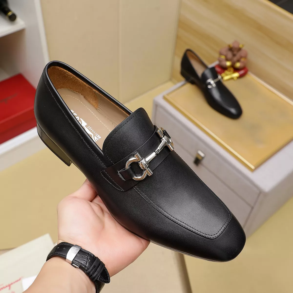 Salvatore Ferragamo Leather Shoes For Men Refined 8565