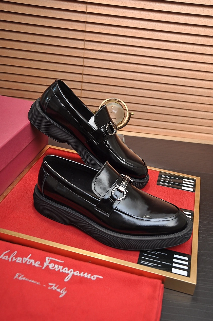 Salvatore Ferragamo Leather Shoes For Men Sleek 120