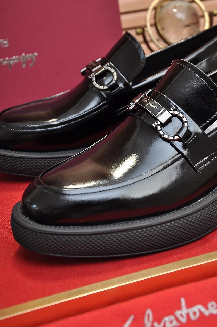 Salvatore Ferragamo Leather Shoes For Men Sleek 120