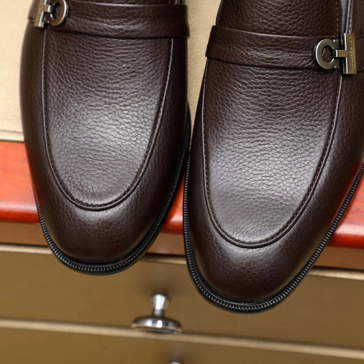 Salvatore Ferragamo Leather Shoes For Men Soft 8201
