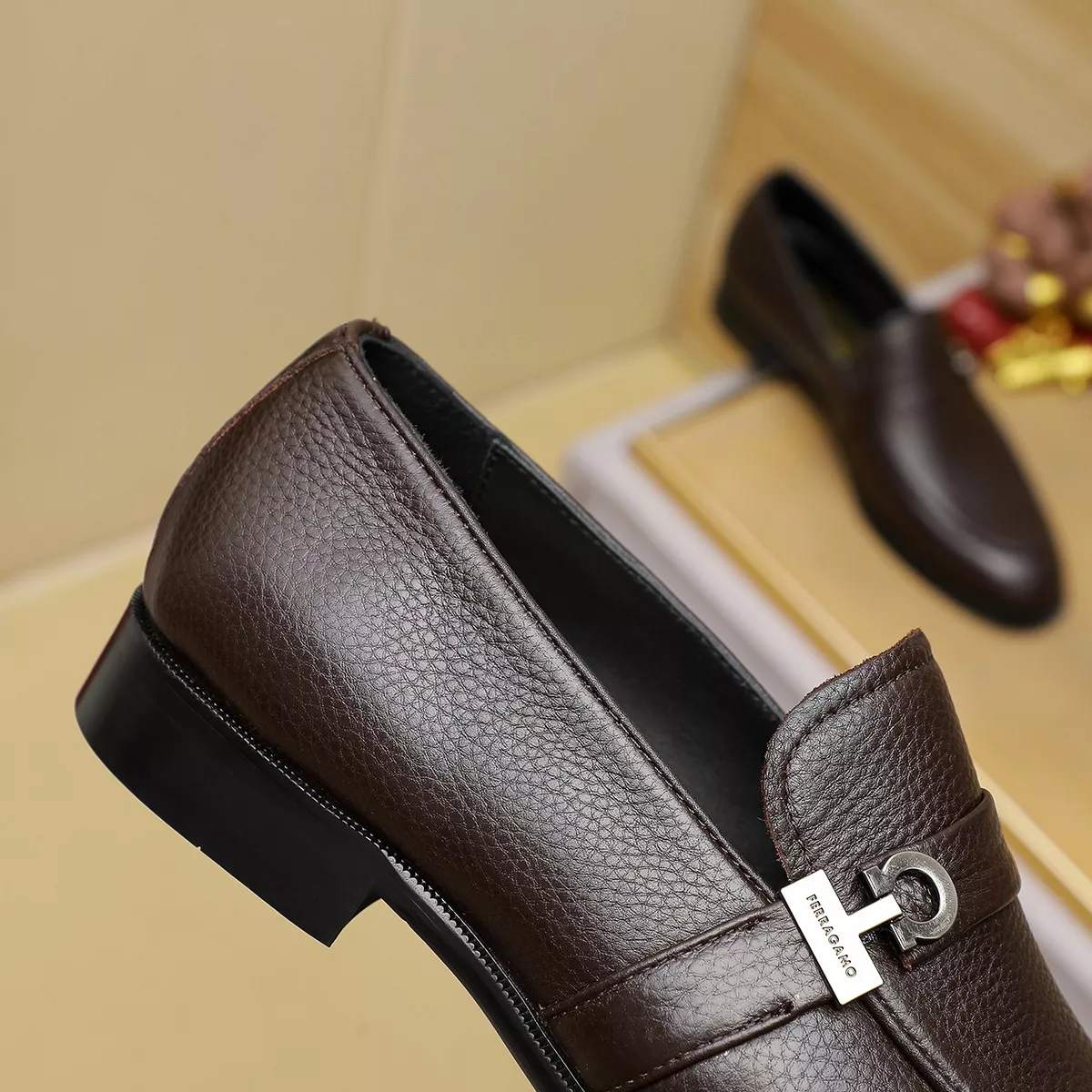 Salvatore Ferragamo Leather Shoes For Men Soft 8201