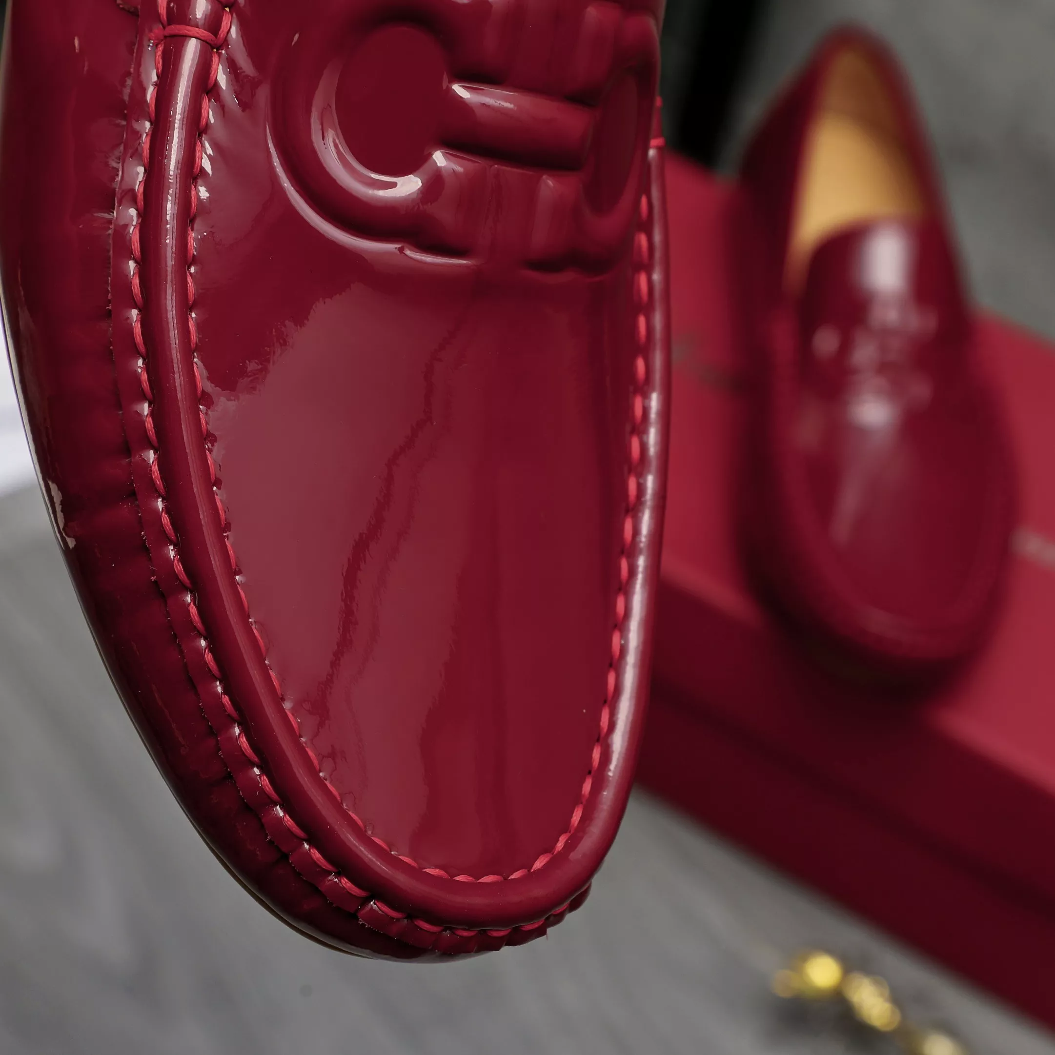 Salvatore Ferragamo Leather Shoes For Men Sophisticated 4924