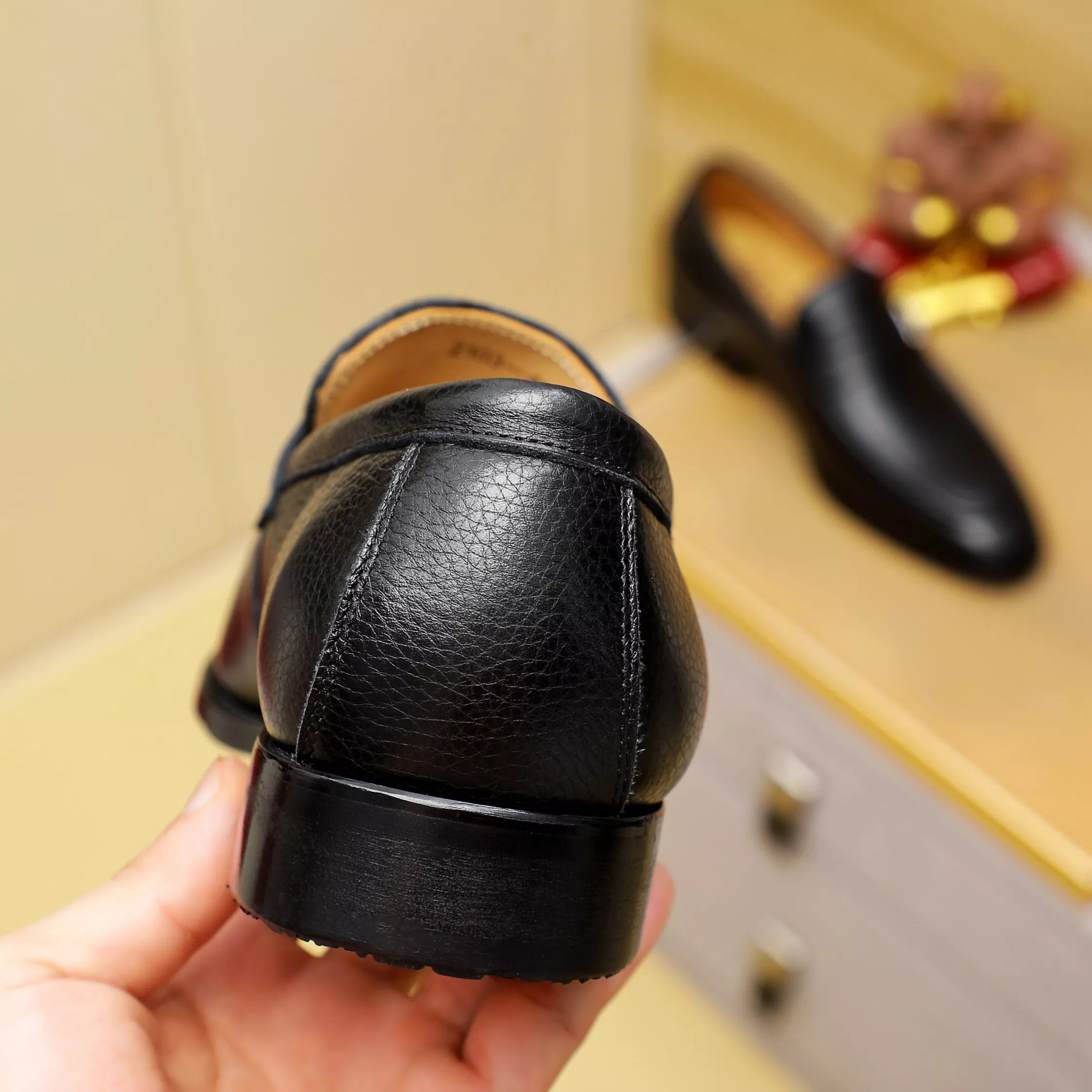 Salvatore Ferragamo Leather Shoes For Men StreetReady 8199