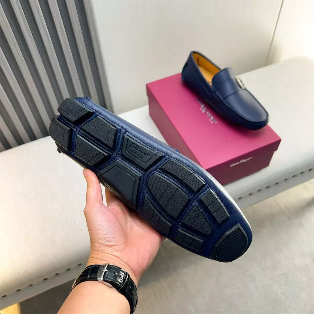 Salvatore Ferragamo Leather Shoes For Men Stylish 762