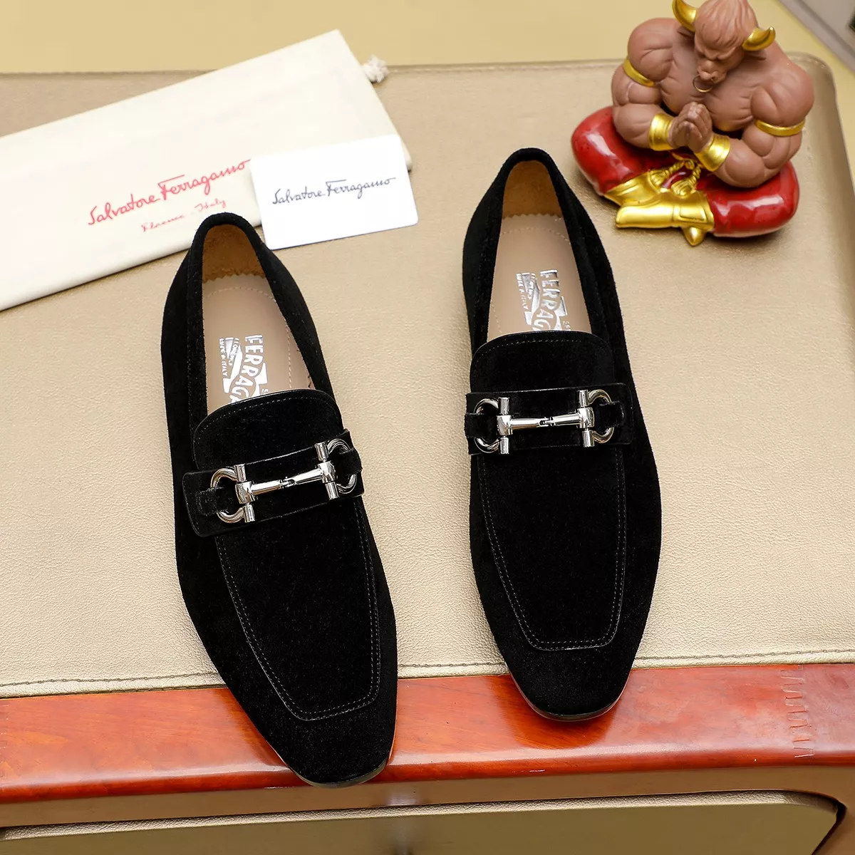 Salvatore Ferragamo Leather Shoes For Men Trendsetting 1289