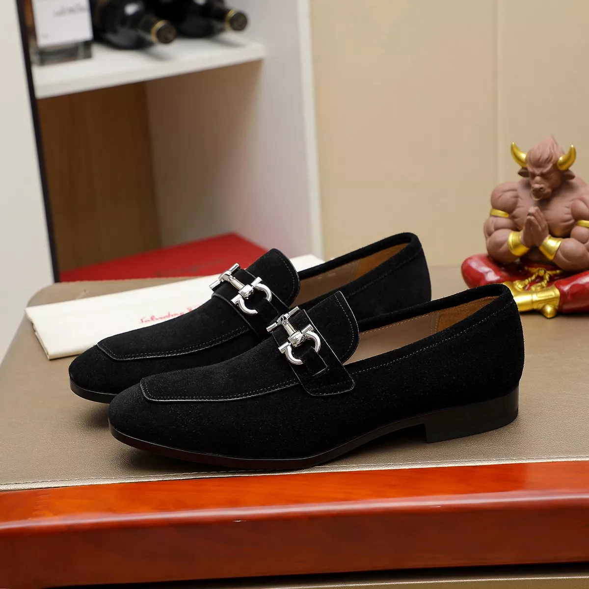 Salvatore Ferragamo Leather Shoes For Men Trendsetting 1289