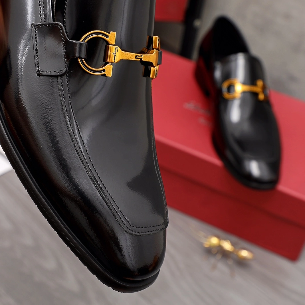 Salvatore Ferragamo Leather Shoes For Men Trendy 226