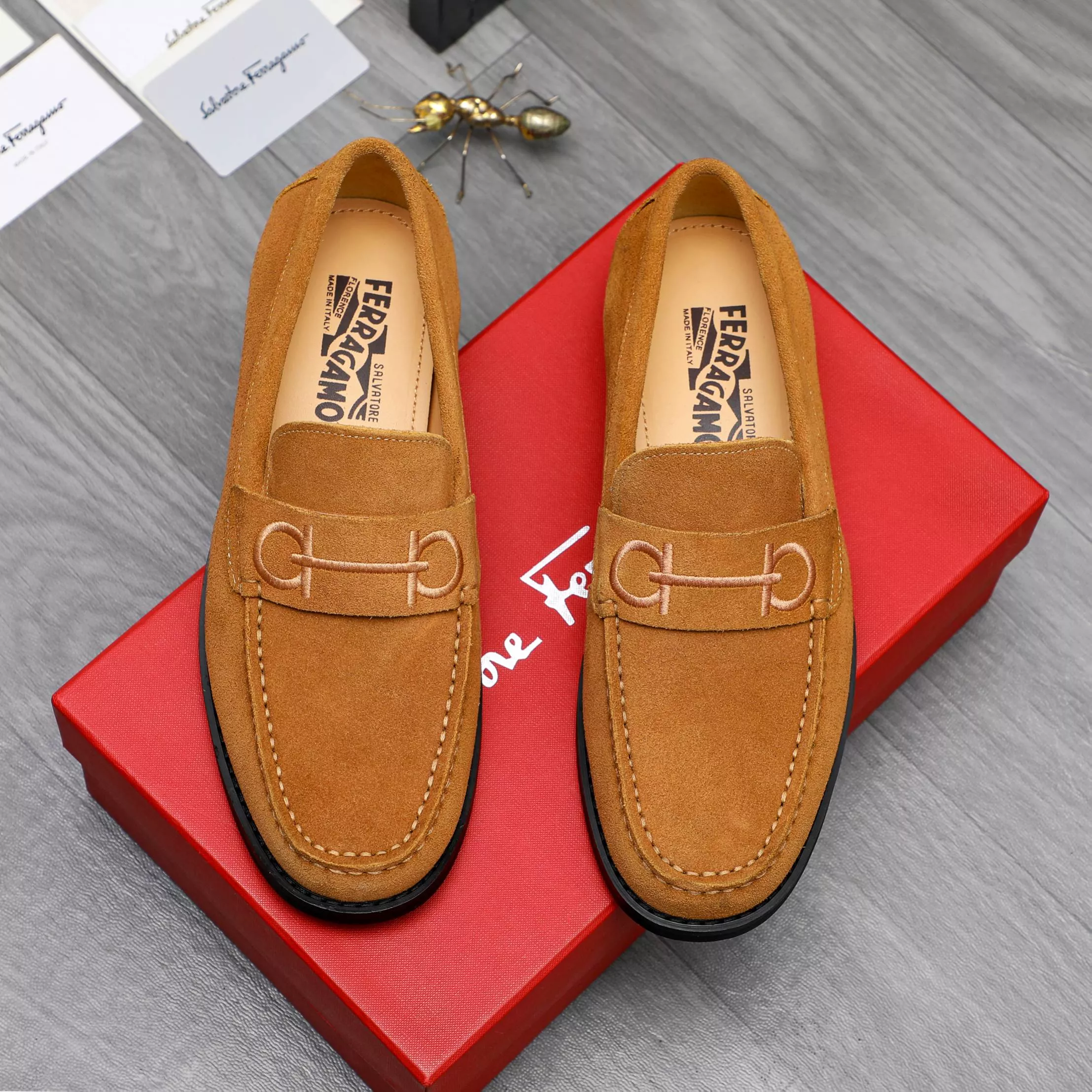 Salvatore Ferragamo Leather Shoes For Men Trendy 290
