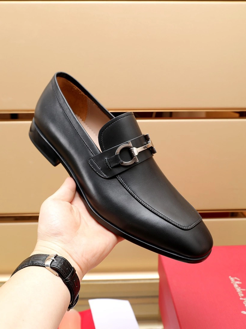 Salvatore Ferragamo Leather Shoes For Men UrbanStyle 3950