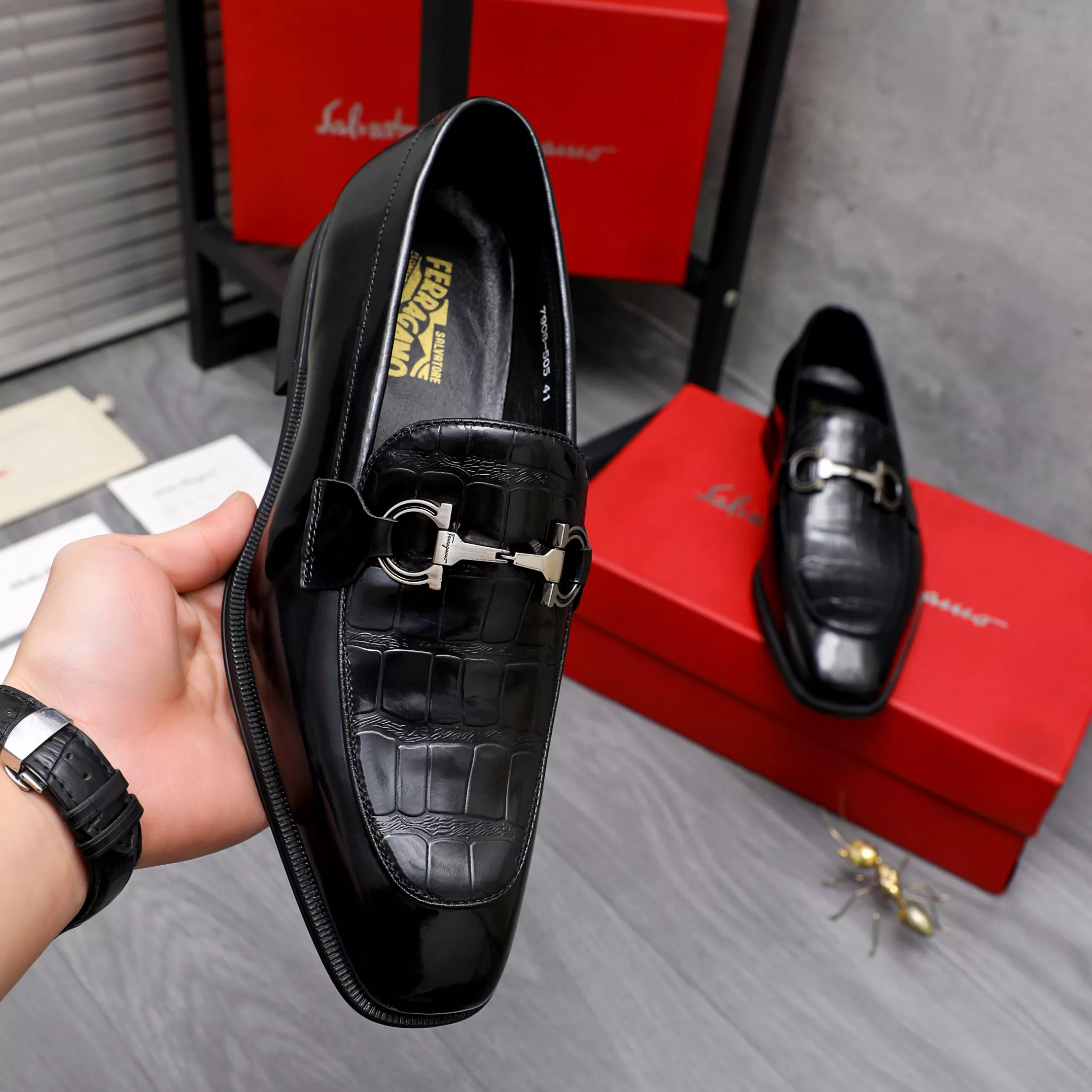 Salvatore Ferragamo Leather Shoes For Men WellDesigned 2211