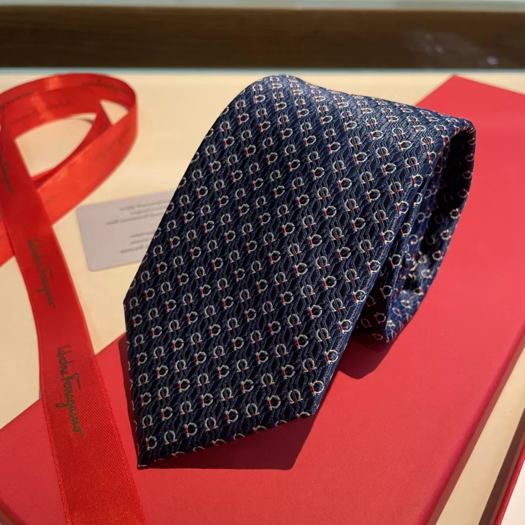 Salvatore Ferragamo Necktie NewStyle 9325