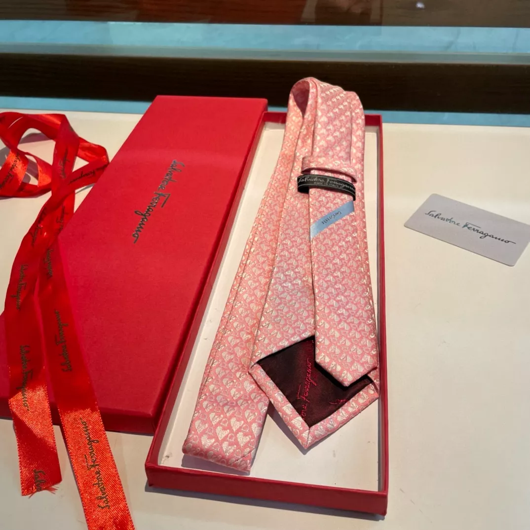 Salvatore Ferragamo Necktie Resilient 3698