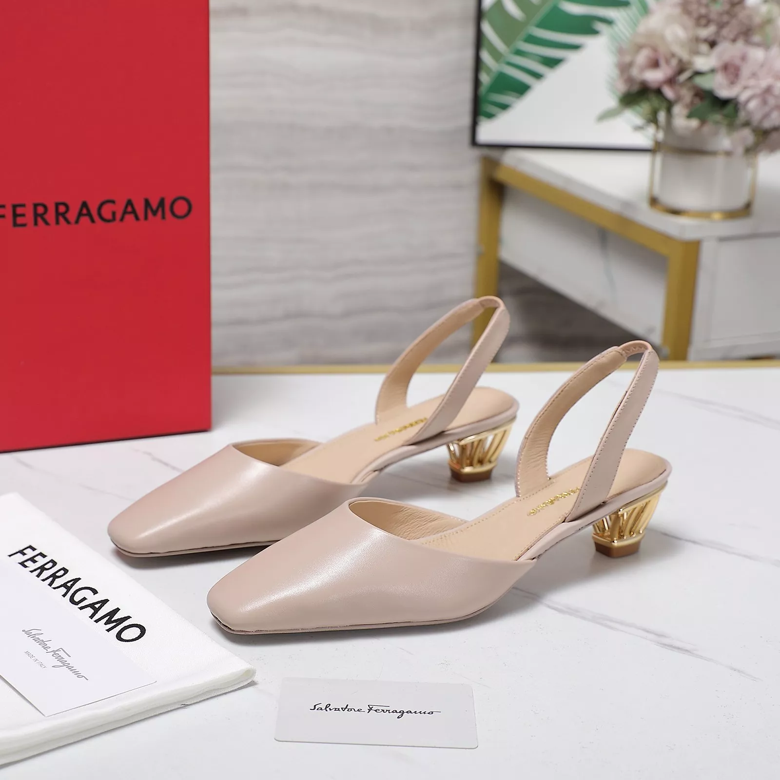 Salvatore Ferragamo Sandals For Women Functional 7092