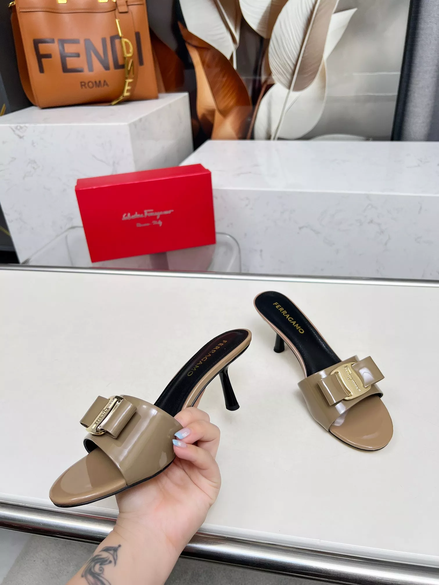 Salvatore Ferragamo Slippers For Women BestValue 8902