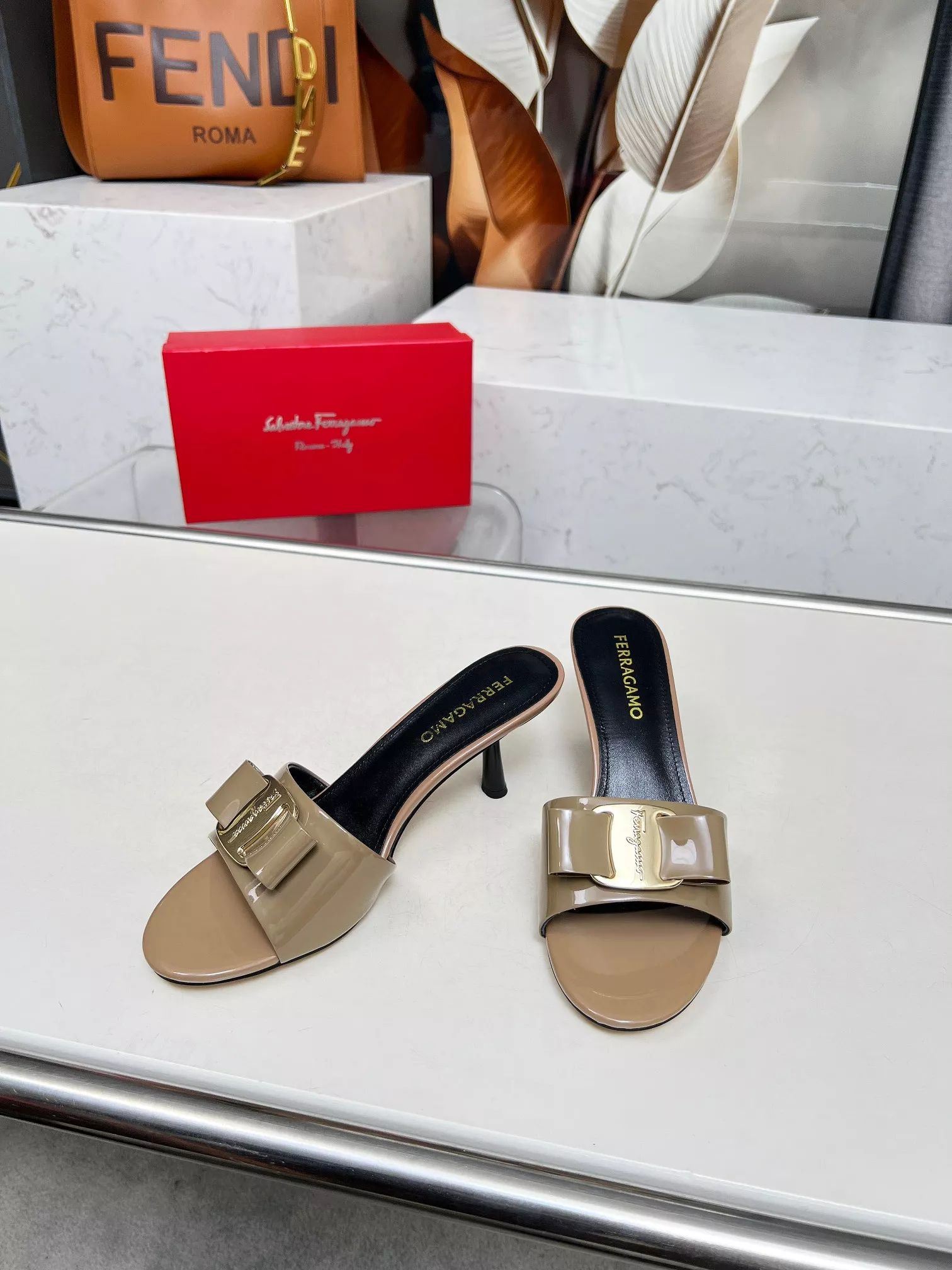 Salvatore Ferragamo Slippers For Women BestValue 8902