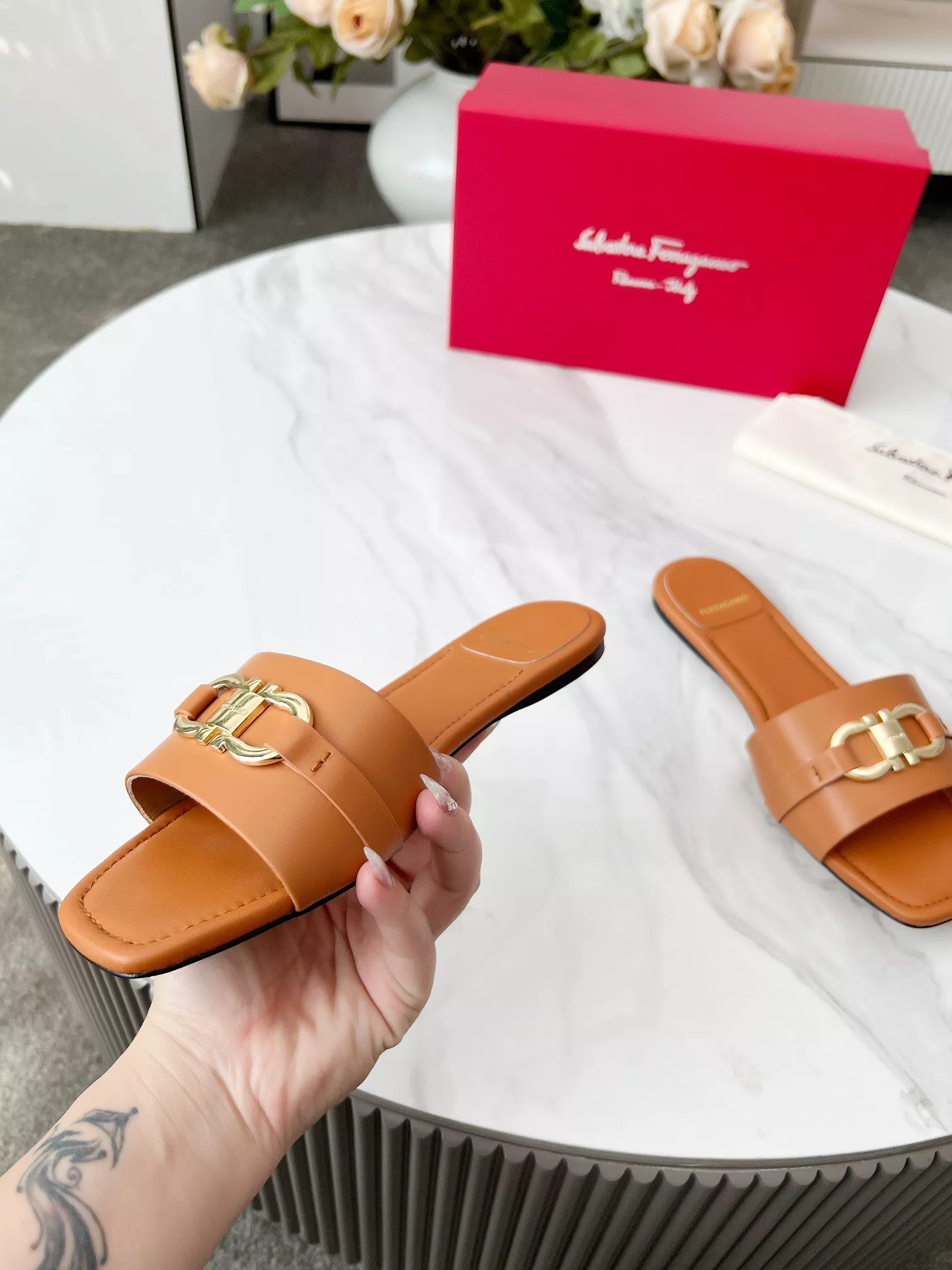 Salvatore Ferragamo Slippers For Women Bold 8970