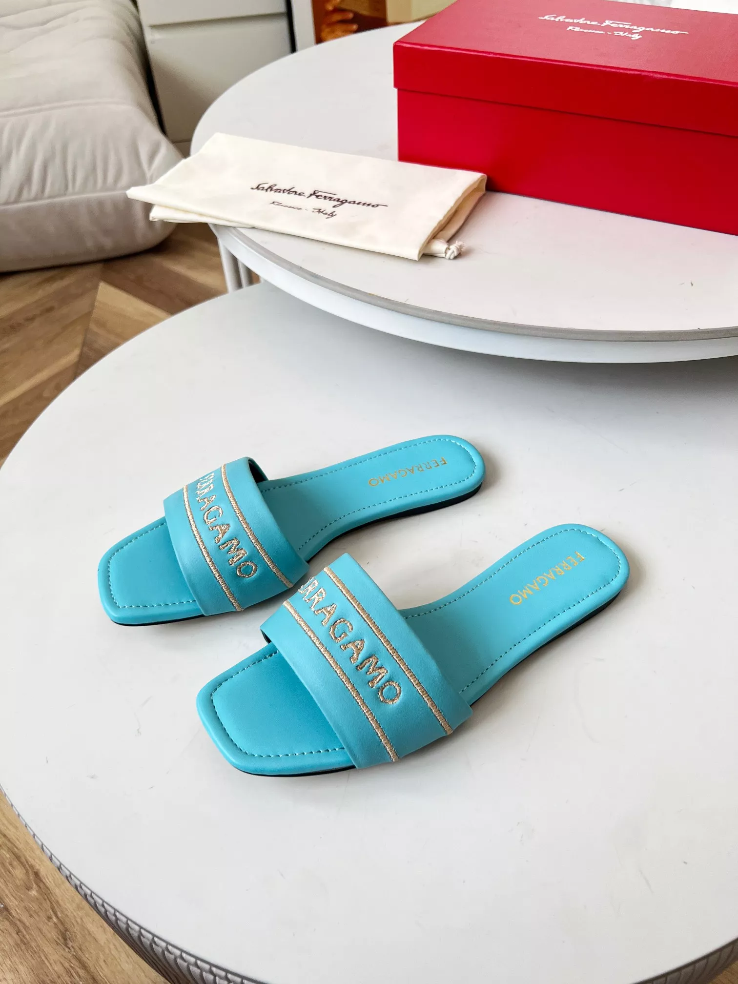 Salvatore Ferragamo Slippers For Women Bright 9235