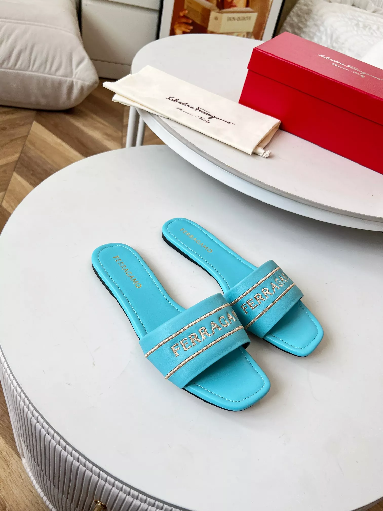 Salvatore Ferragamo Slippers For Women Bright 9235