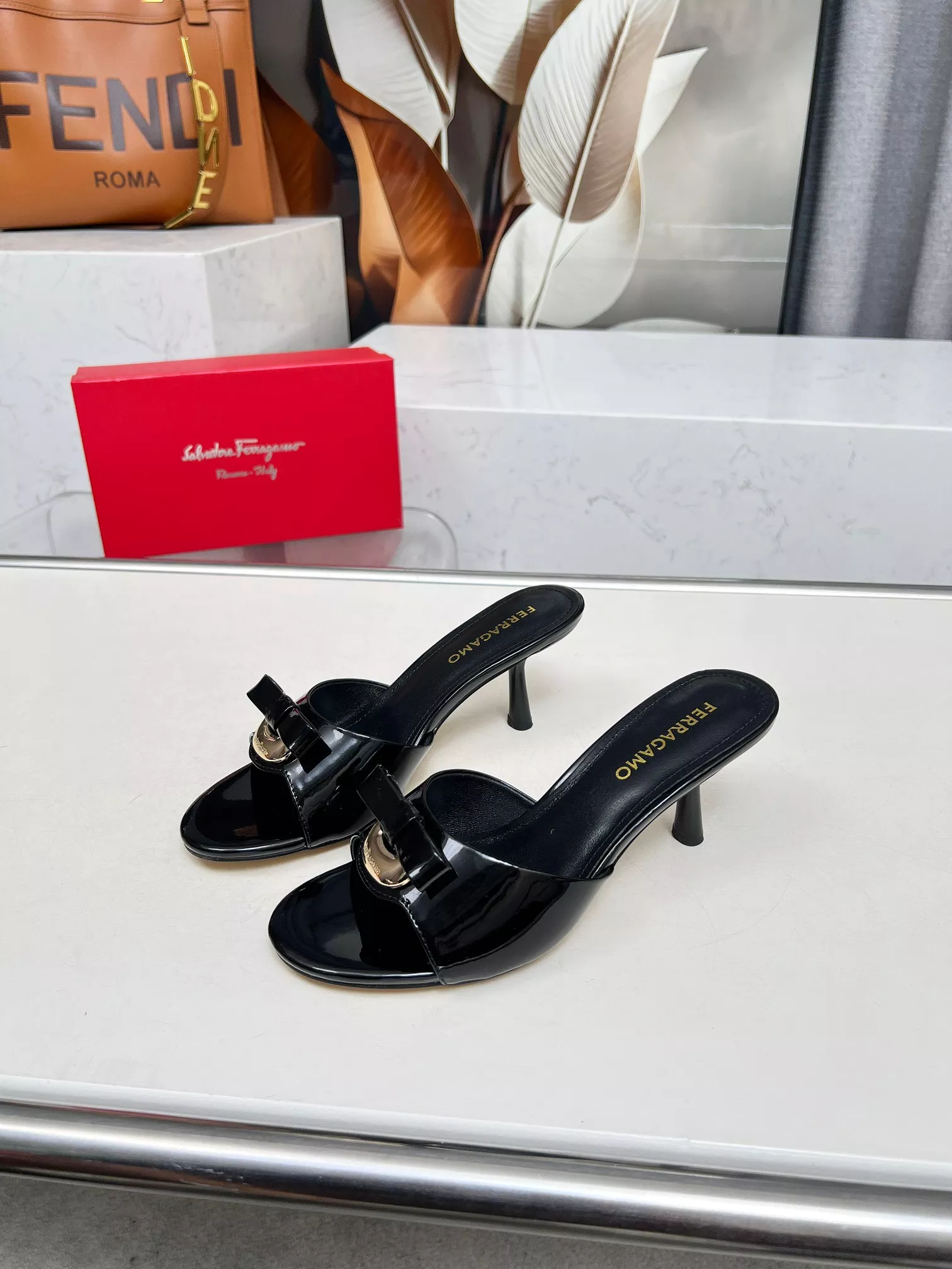 Salvatore Ferragamo Slippers For Women Cozy 9856