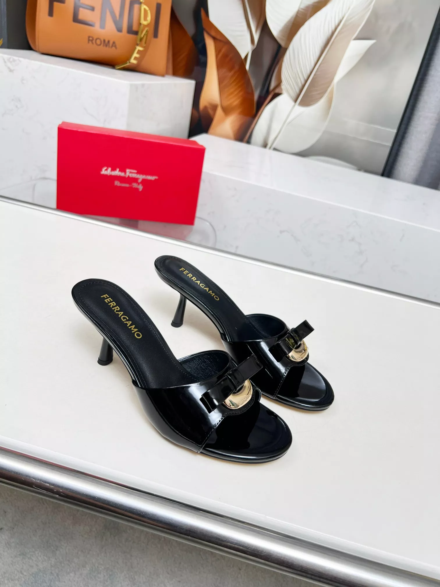 Salvatore Ferragamo Slippers For Women Cozy 9856