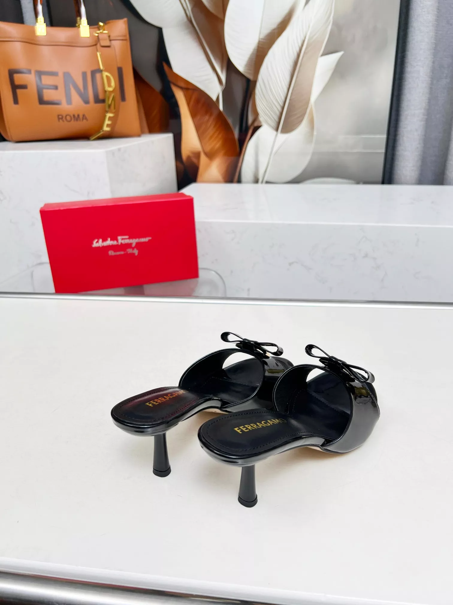 Salvatore Ferragamo Slippers For Women Cozy 9856